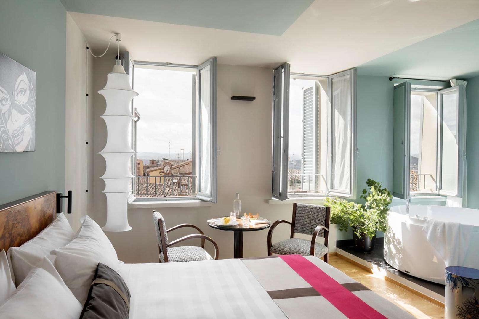 Hotel Priori Secret Garden เปรูจา ภายนอก รูปภาพ